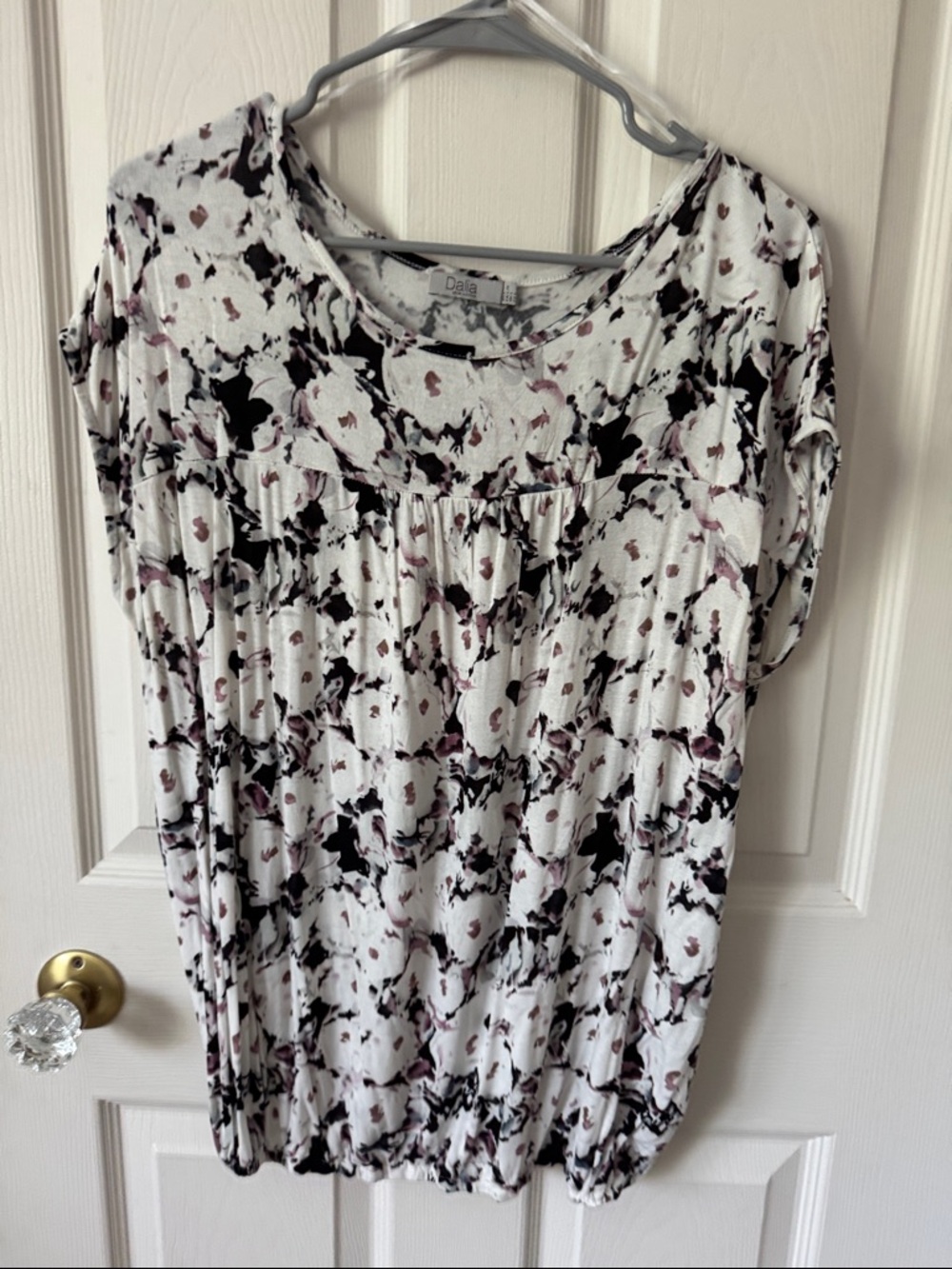 Dalia White Short Sleeve Floral-Print Blouse